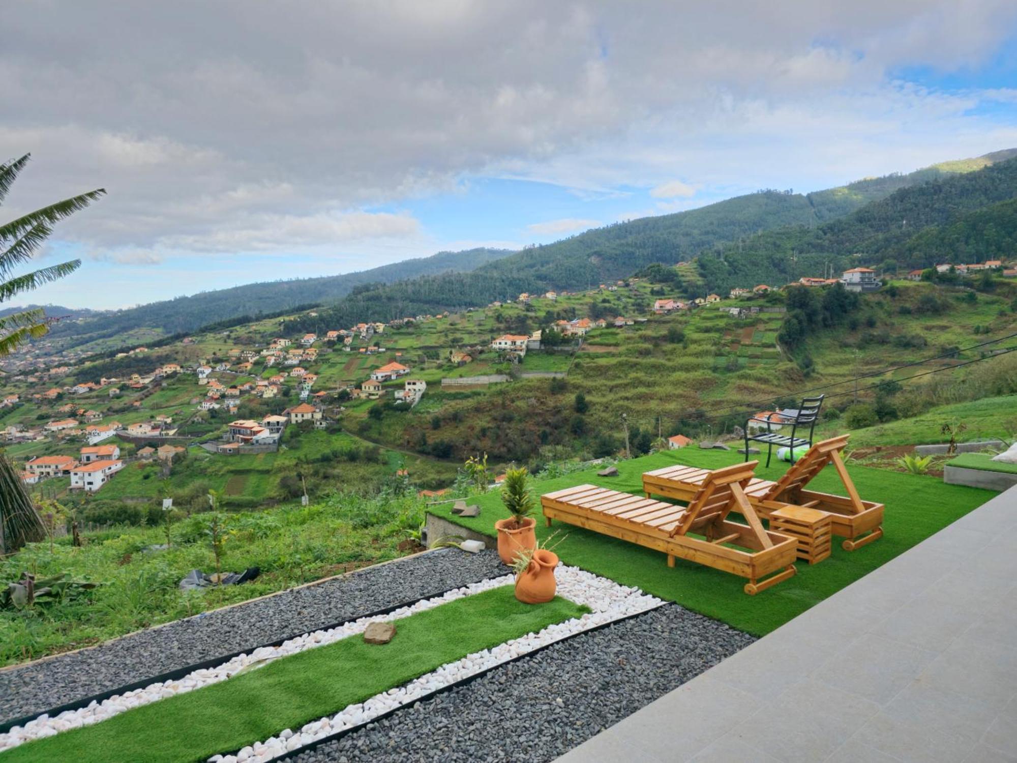 Brand New Private Modern Apartment With Patio And Sea View Calheta  Eksteriør billede